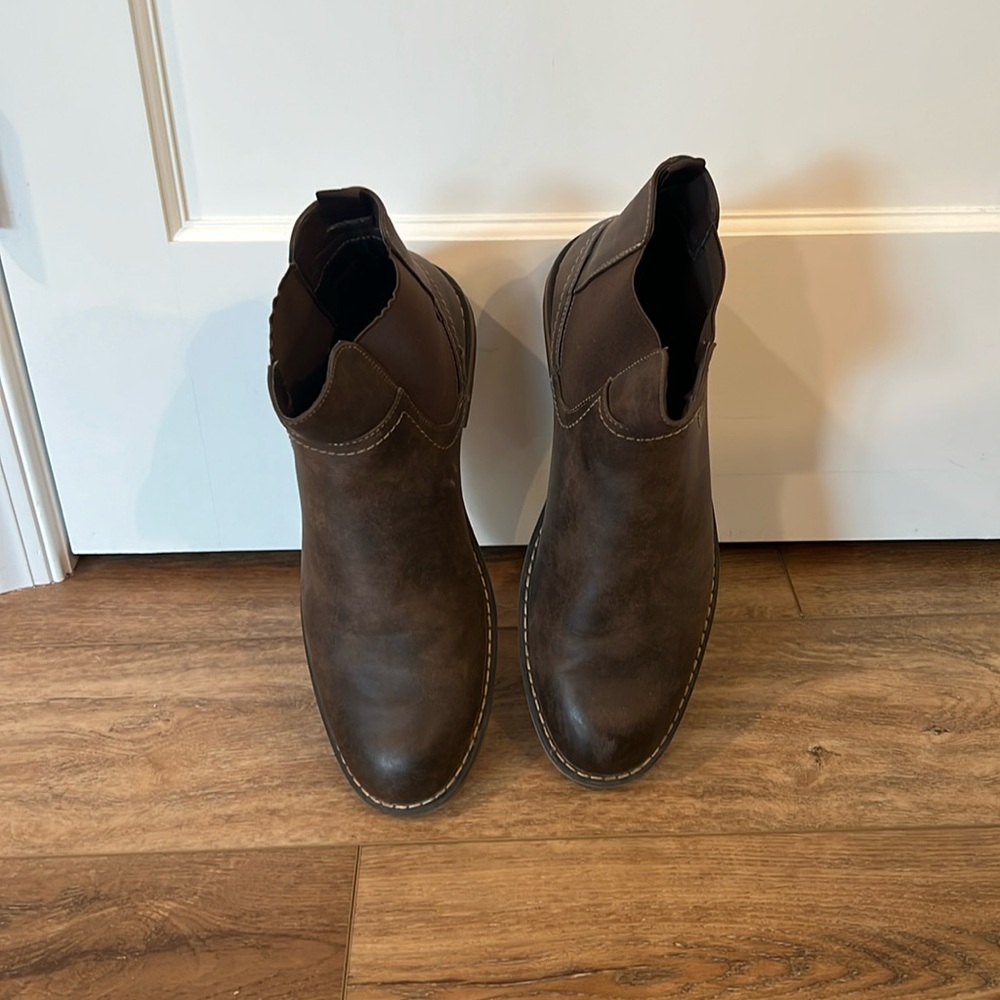Mens boots